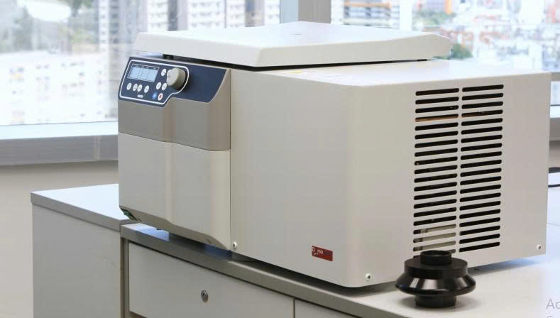 Máy ly tâm tốc độ cao Dynamia 30R